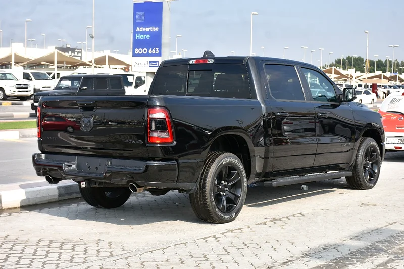 Sports Black Edition | Excellent Condition | V8 | Warranty63231642035586113
