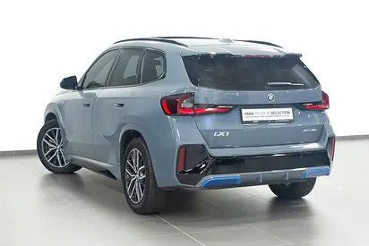 2024 BMW IX1 照片 3