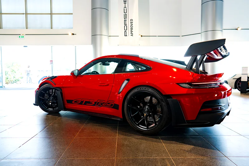 بورشه 911 جي تي 3 آر إس وايساخ رقم المرجع: 3400 دولار أمريكي، ضمان سنتين63170388942722111