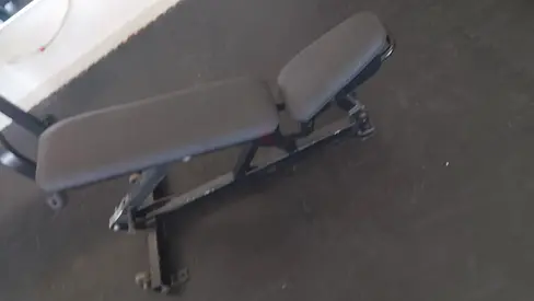 Hammer Strenght Fitness Bench.