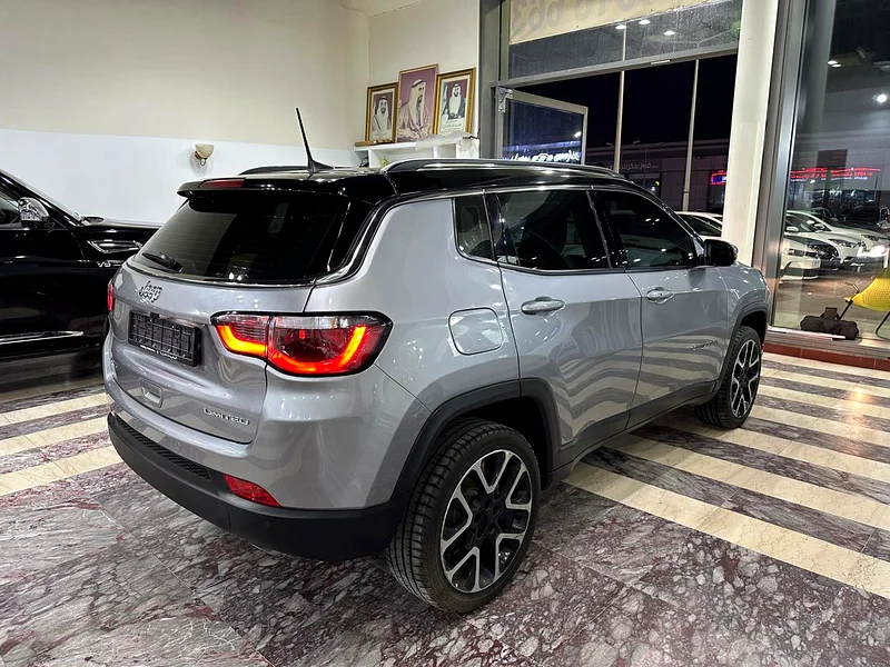جيب كومباس 2018 limited63156992553603114