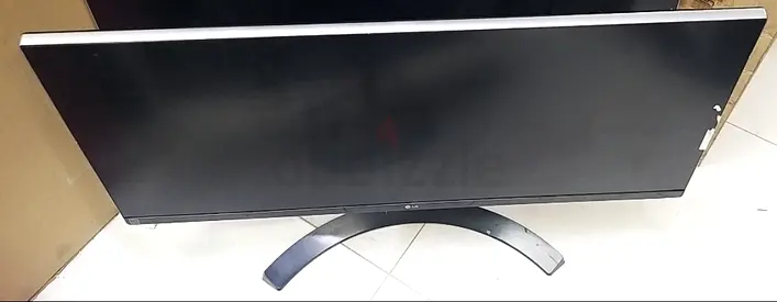 4K 27inc LG Ultrawide IPS Display QHD LED Monitor With Original Stand Model No 27UK670