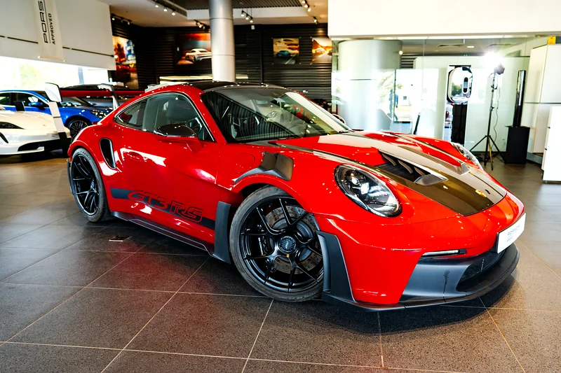 بورشه 911 جي تي 3 آر إس وايساخ رقم المرجع: 3400 دولار أمريكي، ضمان سنتين63170388942722114