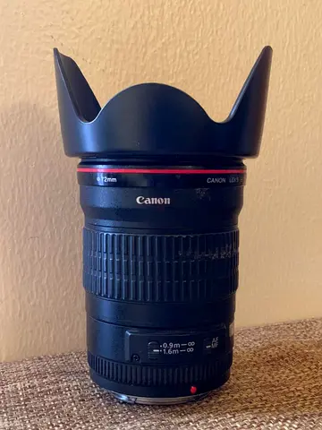 Canon 135mm lens