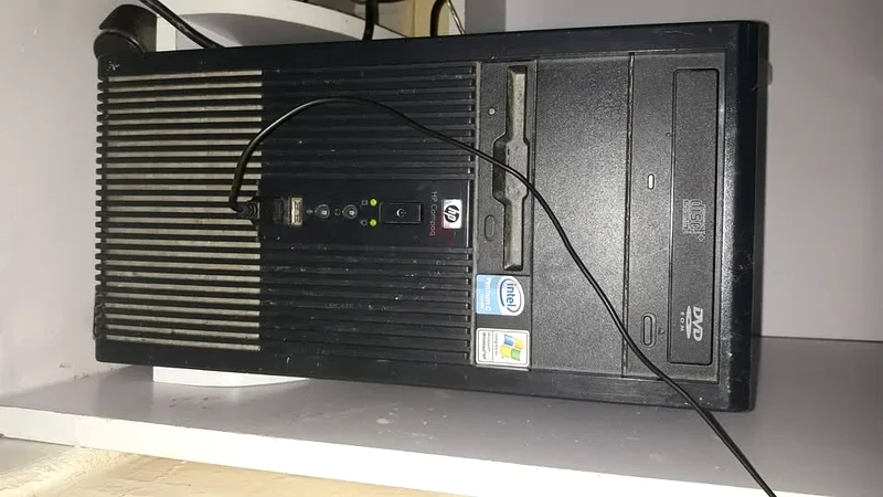 HP Compaq Desktop Computer DX230063254493091841113