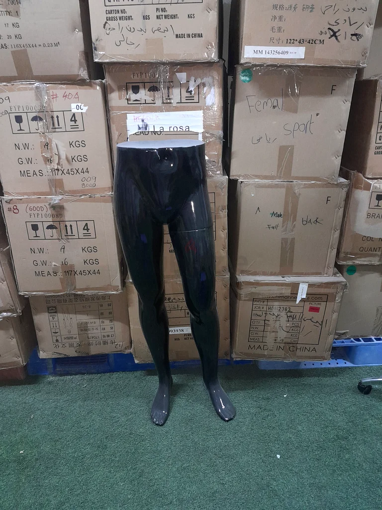 Mannequin leg63167110404611112