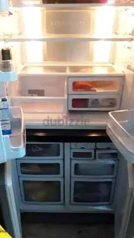 Refrigerator Hybrid 724-Liter
