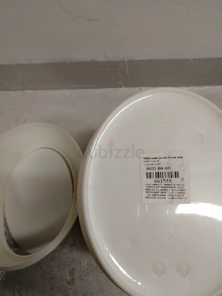 Branded New Twirls West Can With Lid63216838851969111