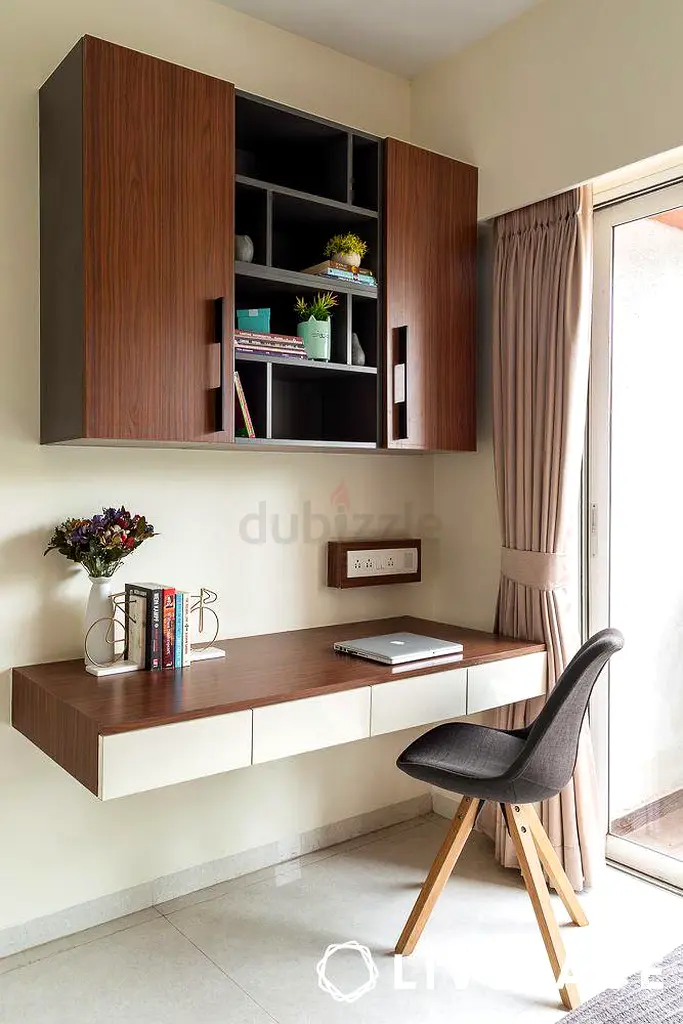 Customised study table63218803966338110