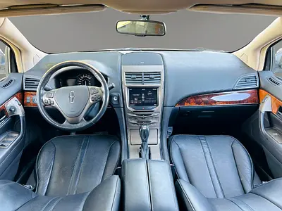 صورة 17 لـ 2011 Lincoln MKS