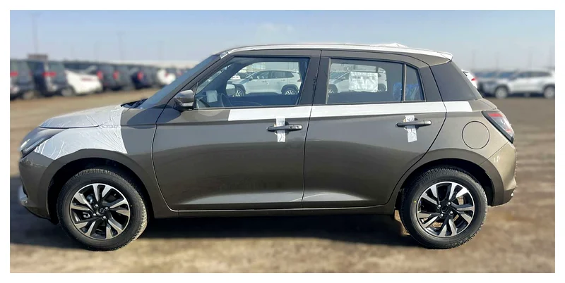Suzuki Swift 2025/ GLX 1.2L/  Available Now63174773625986111