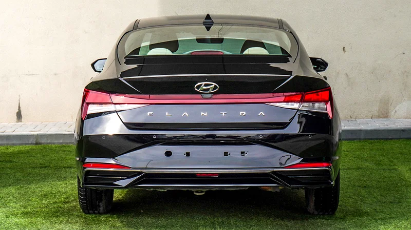 HYUNDAI - ELANTR 2023 (GCC) - LOW MILAGE IN A GREAT CONDITION63170840188930113