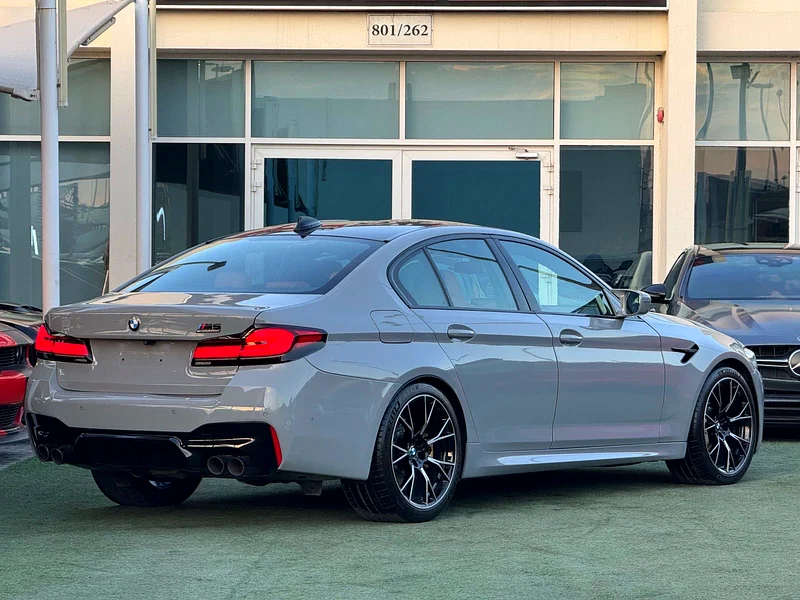 BMW M5 Competition   2021 Perfect condition Korean specs Full option  Full carbon fiber63140685314177114
