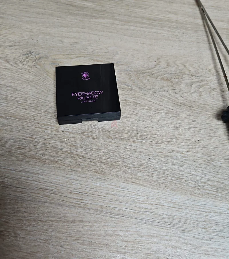 ظل العين63240638656003111