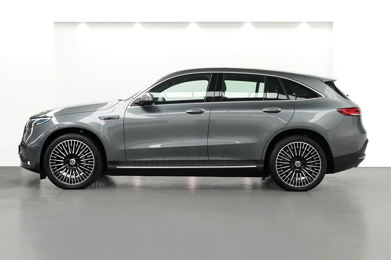 2023 MERCEDES EQC 400 4MATIC / GCC / DEALER WARRANTY AND SERVICE63165226029570111
