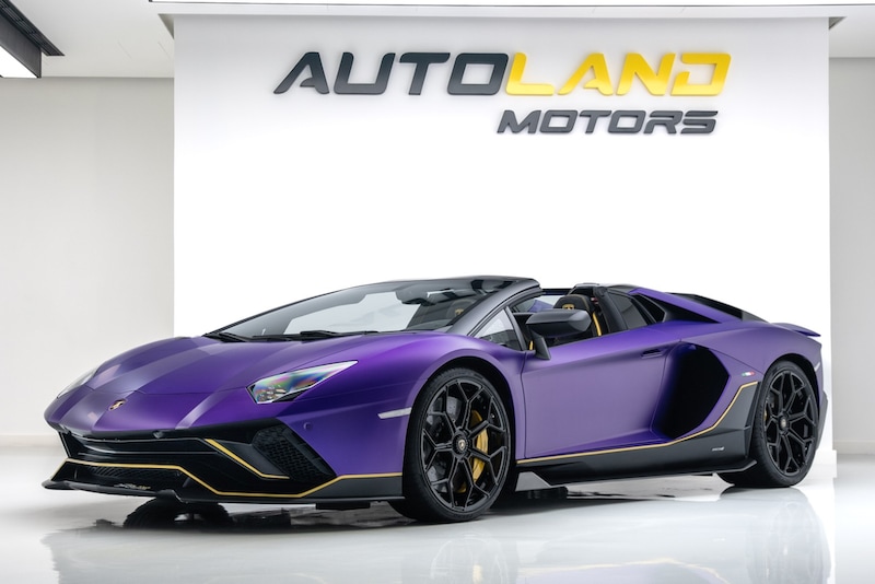 2022 AVENTADOR ULTIMAE 01 OF 250. FULL CARBON UAE