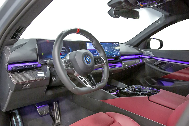 BMW i5 M60 xDrive (REF NO# 142273)63229277690371114