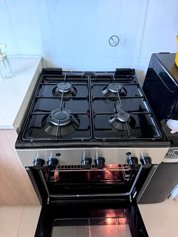 Bosch 60 X 60 Cm 4 Burners Gas Cooker Stainless Steel