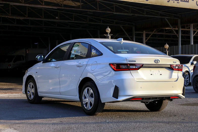 Toyota yaris... Model 2024...gcc specifications... Brand new63146740391938114