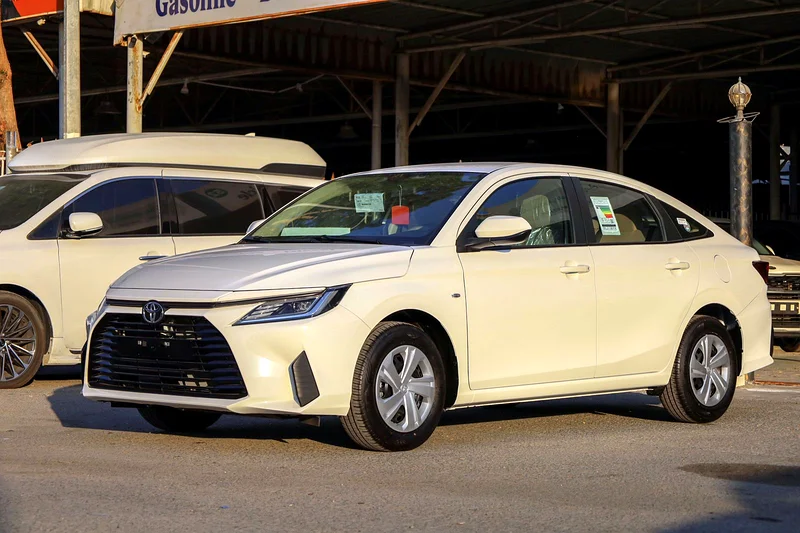 Toyota yaris... Model 2024...gcc specifications... Brand new63146740391938111