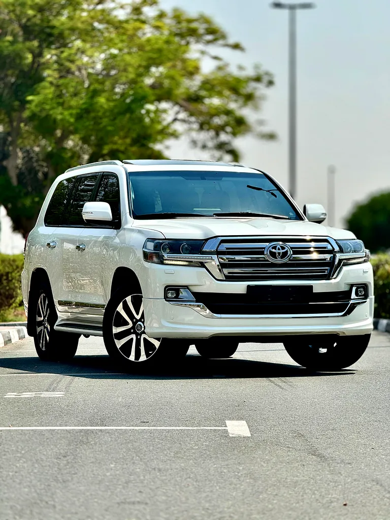 Toyota Land Cruiser 2019 GXR V6 ( Grand Touring ) Gcc specs