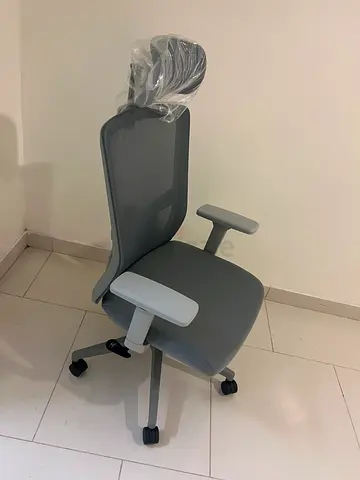 Office Chair with lumber support