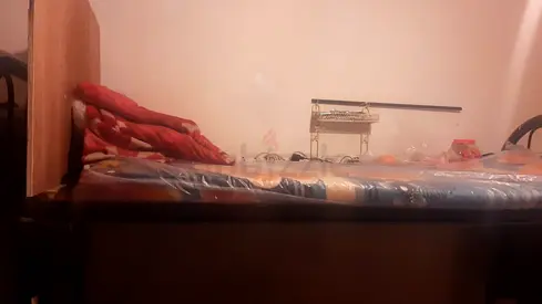 Bed space for male kerala Batchelor in Satwa flat