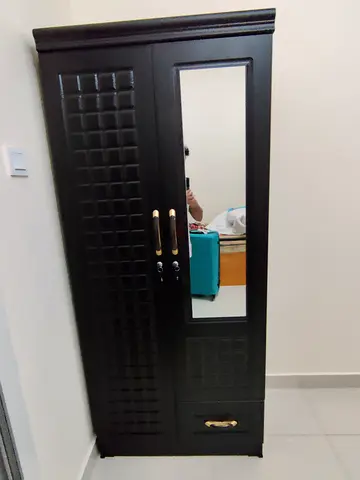 2 Door Cabinet wardrobe Selling Brand New