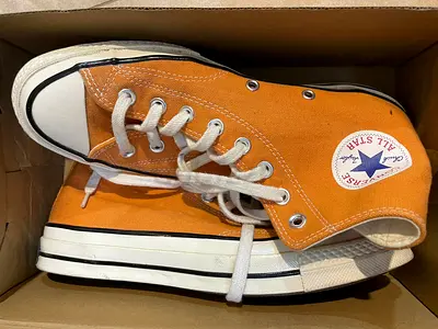 converse shoes （orange）