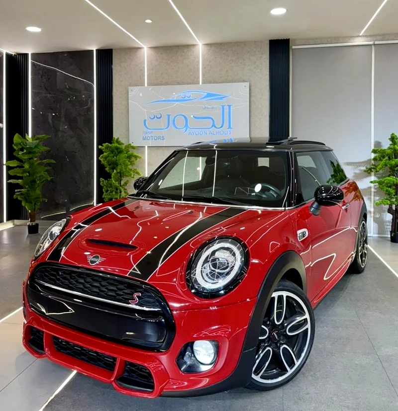 LOVELY MINI COOPER S JCW || GCC || TOP OF THE RANGE || PANORAMIC || ACCIDENT-FREE || LOW MILEAGE63178882258305111