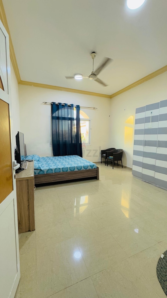 Villa: Spacious family room | dubizzle Dubai