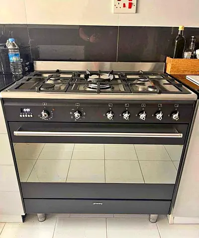 Smeg Combination 5Burner Gas Oven Electric Cooker 90/60cm