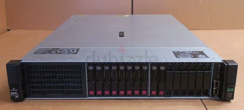 80 نواة + 256 جيجابايت رام خادم HP ProLiant DL380 Gen10 بحجم 2U مع 16 قرصًا بحجم صغير - معالجان Intel Xeon Gold - 1 تيرابايت SSD + 7.2 تيرابايت HDD63266081408898111