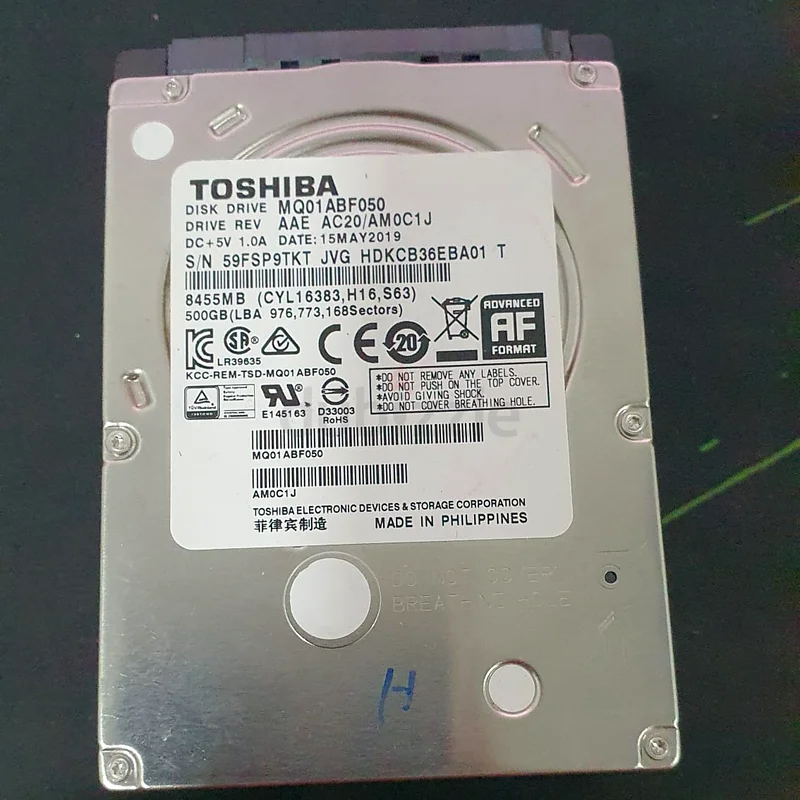 Toshiba / HGST / HITACHI / WD SCORBIO BLUE 500 GB SSD63167577159298112