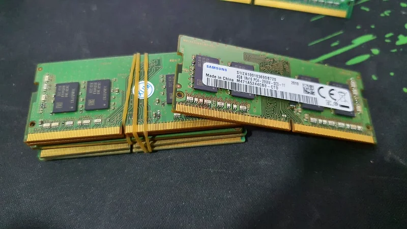 Samsung 4 GB ram ddr463168047558786111