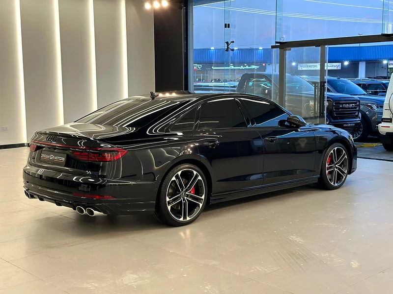 Audi S8 GCC Ali and Sons Agency warranty until 2029, free maintenance up to 75,00063227251210241114