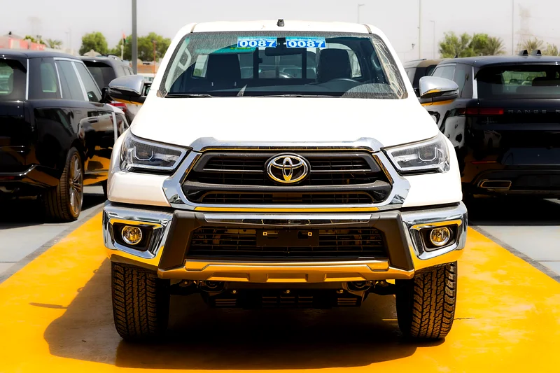 Toyota hilux D/C 4WD 2.7 GLXS-G63147688622083111