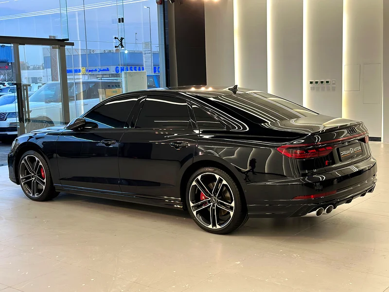 Audi S8 GCC Ali and Sons Agency warranty until 2029, free maintenance up to 75,00063227251210241113
