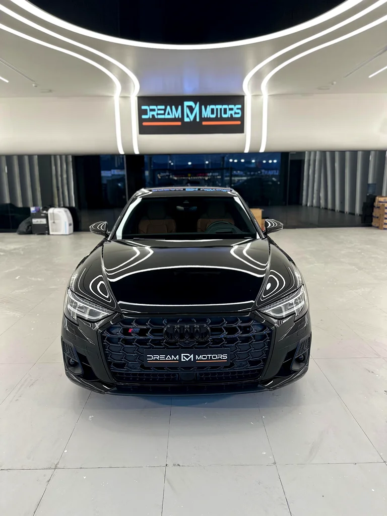 Audi S8 GCC Ali and Sons Agency warranty until 2029, free maintenance up to 75,000632272512102411111