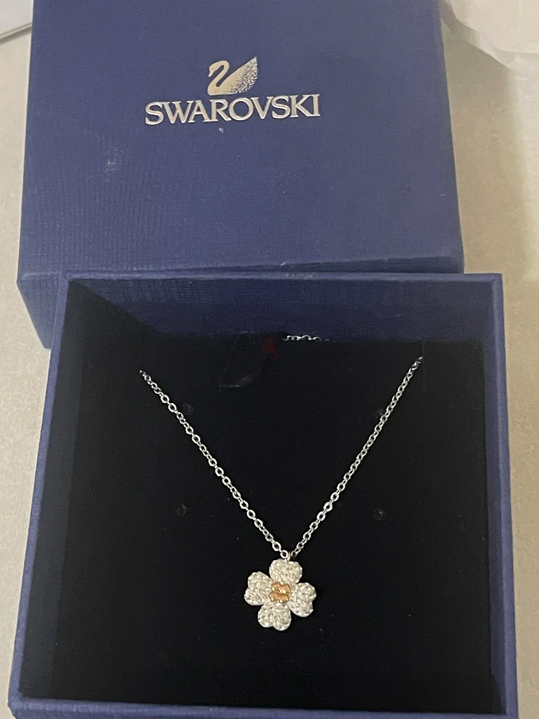 Swarovski Neckless63234137159171110