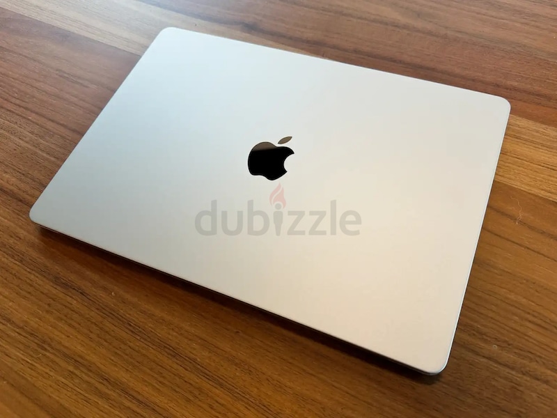 15 inch MacBook Air 2024 M3 24GB 512GB Non Active Dubai