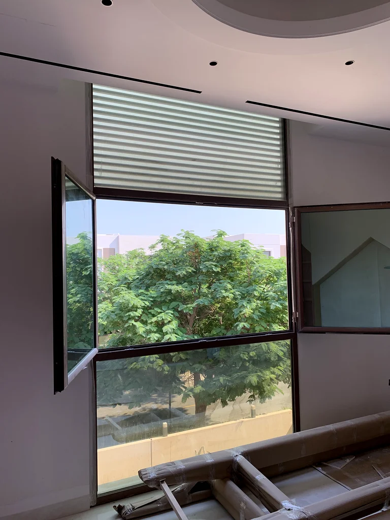 Window Spray Painting63184732780546111