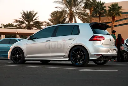 Used Vw Type R Used 4 cylinder Volkswagen Golf R for sale in Dubai | dubizzle