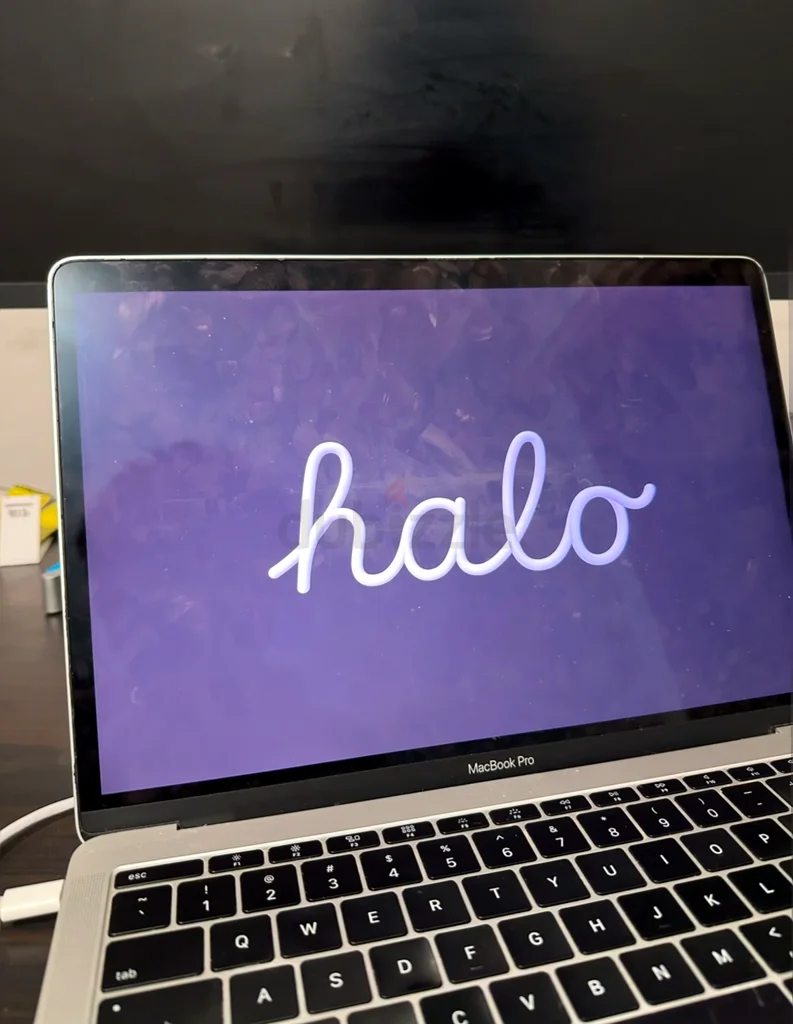 MacBook Pro 2017 13 inch63197646073858114