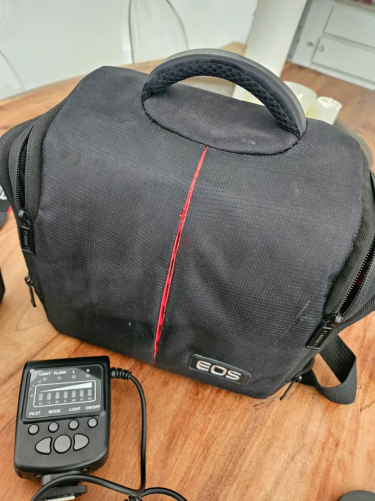 Canon EOS 750d DSLR camera63236125233154111