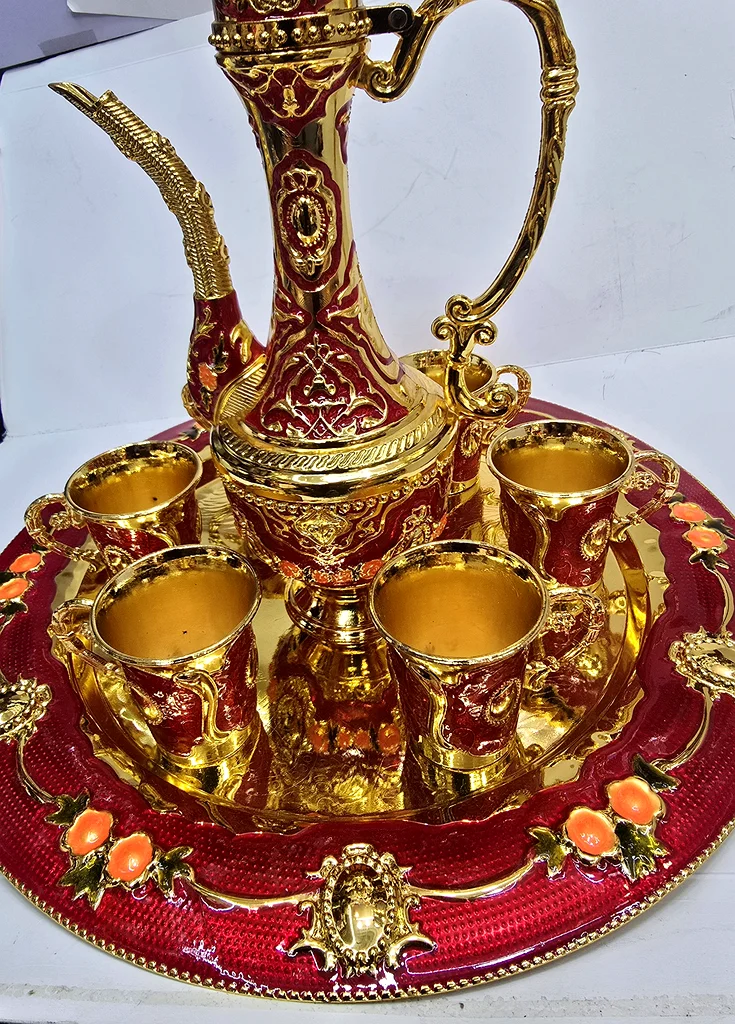 طقم شاي عربي جميل من السيراميك للبيع63177132492545114