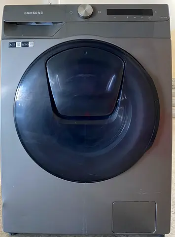 Samsung Washing Machine Front Load 9/6 kg Inverter Washer Dryer in very good working condition