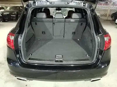 2012 Porsche CAYENNE — миниатюра 12