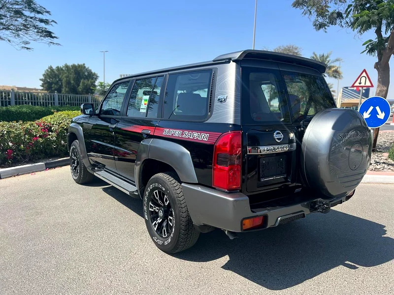 Nissan Patrol Super Safari 2024 A/T 3 years Local Dealer Warranty63156991313411113