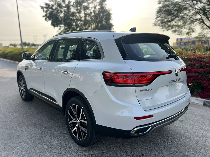 Renault Koleos LE 4WD GCC SPECS63222309897859112